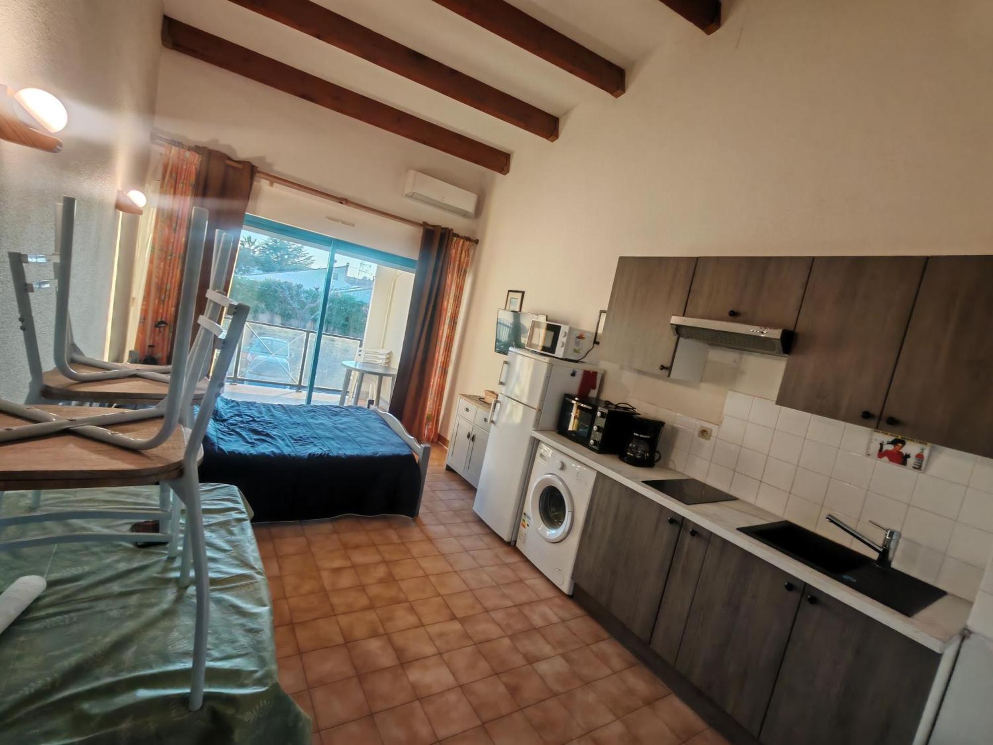 Studio 34 Curistes/Vacanciers Balaruc-les-Bains Exteriör bild